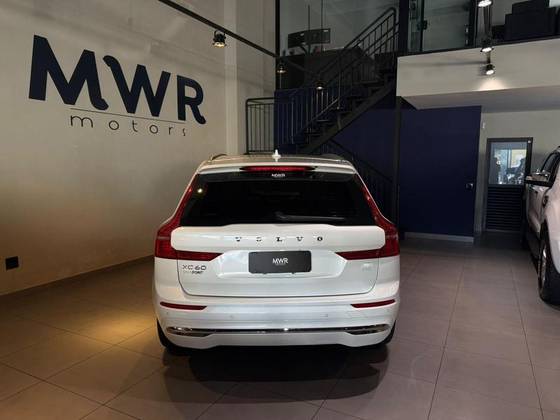 VOLVO XC60 2.0 T8 RECHARGE ULTIMATE AWD GEARTRONIC